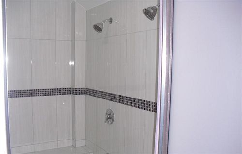 Piarco Village Suites Εξωτερικό φωτογραφία